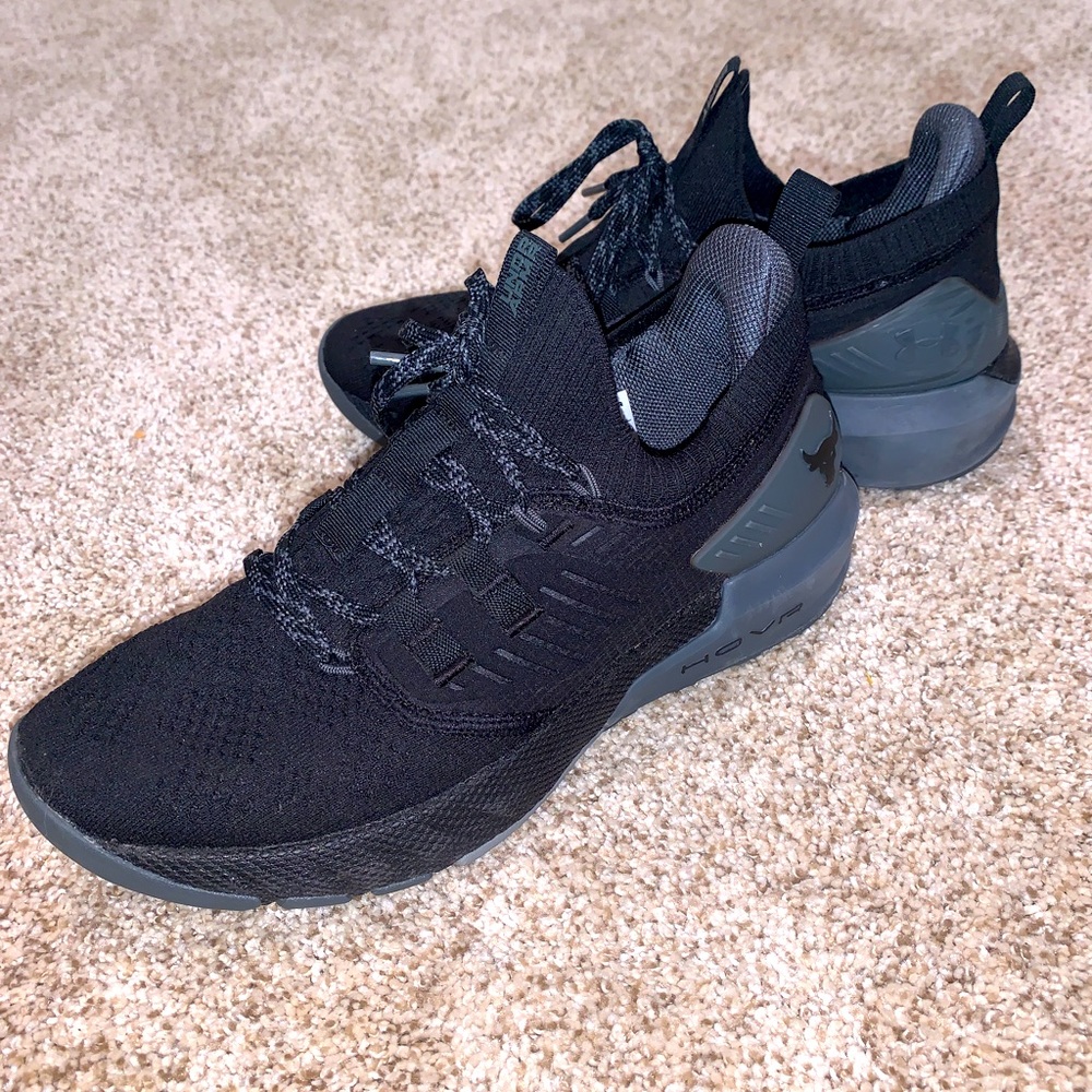 Mens UnderArmor Black PR3 HOVR Size 8.5